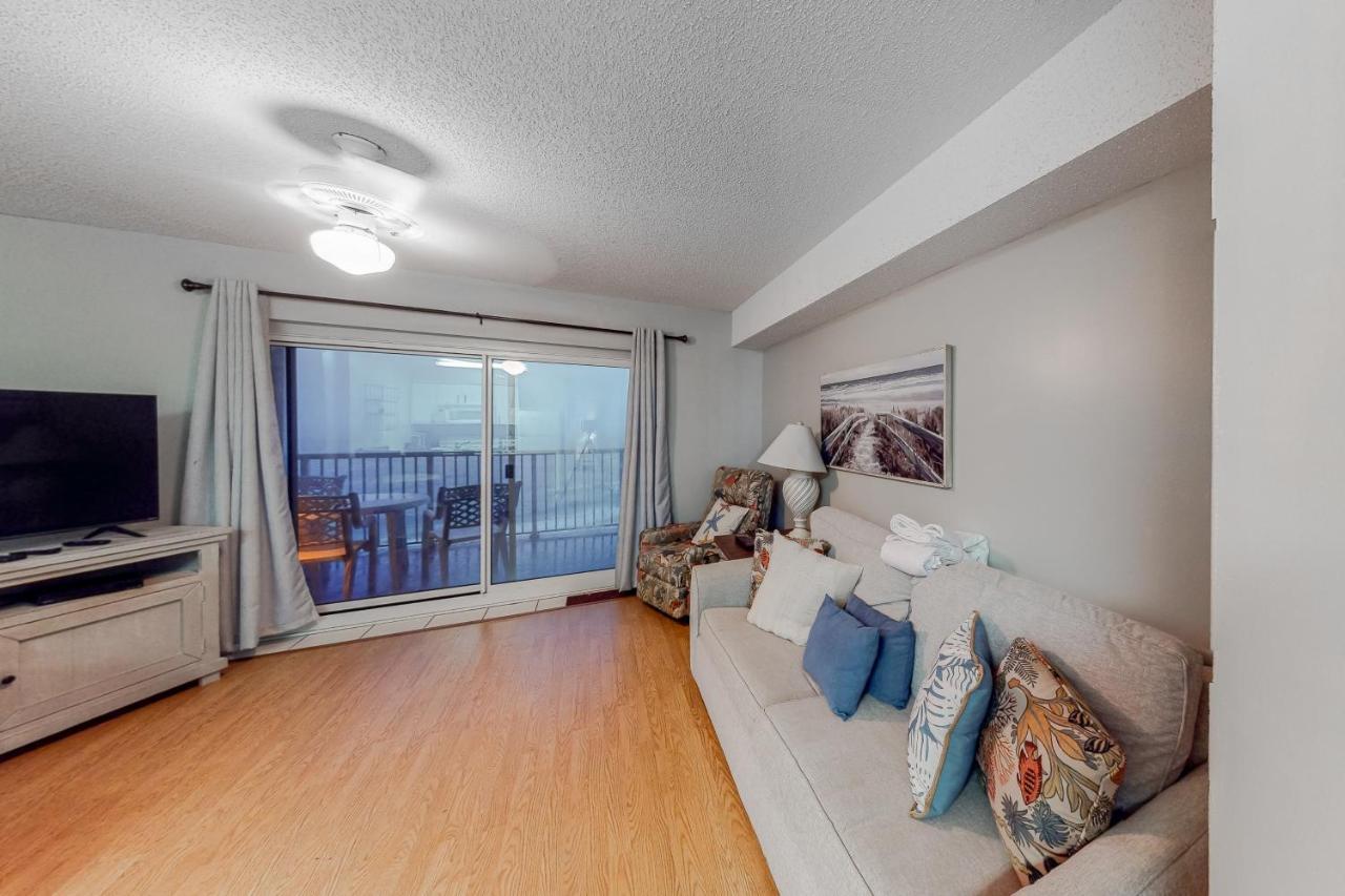 Tradewinds Condos II شاطئ أورانج المظهر الخارجي الصورة